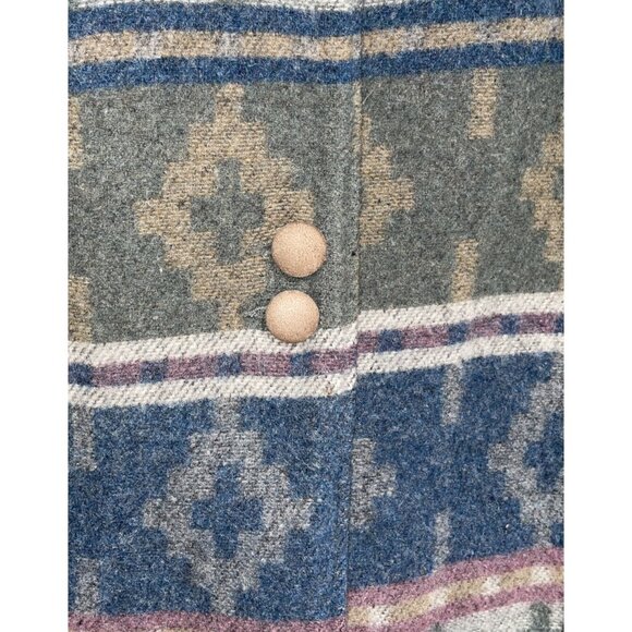 Vintage The Woolrich Woman’s Wool Southwestern Aztec Navajo Jacket Coat Size L - Picture 4 of 10